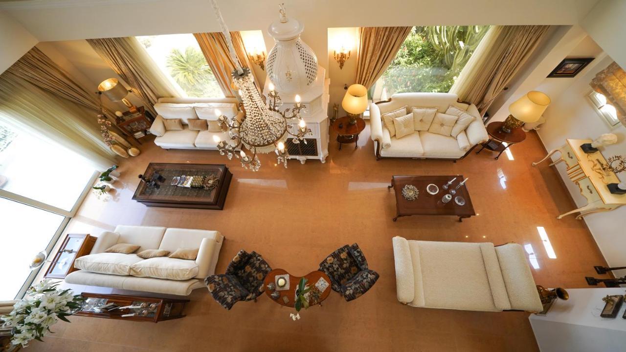 Luxury Villa Allure Dhafnes 외부 사진