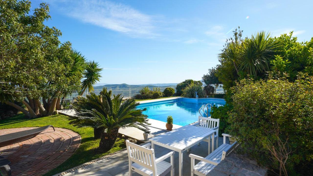 Luxury Villa Allure Dhafnes 외부 사진