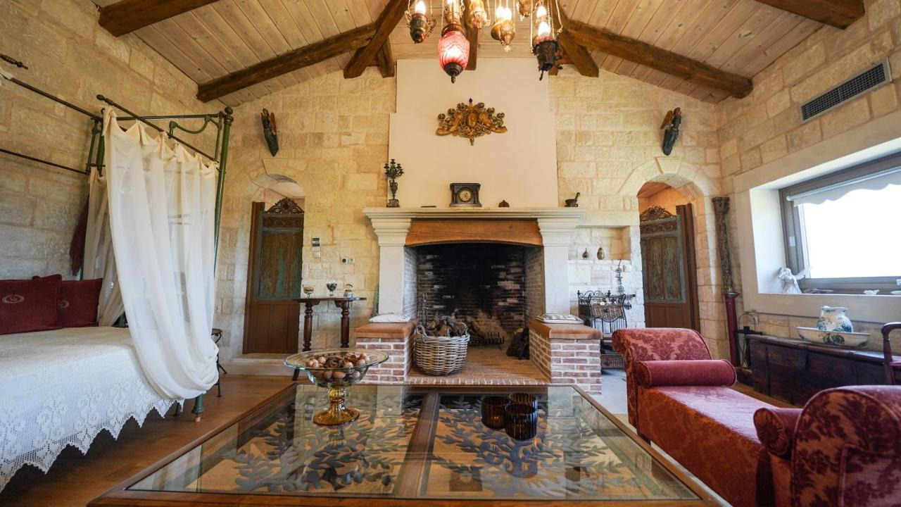 Luxury Villa Allure Dhafnes 외부 사진