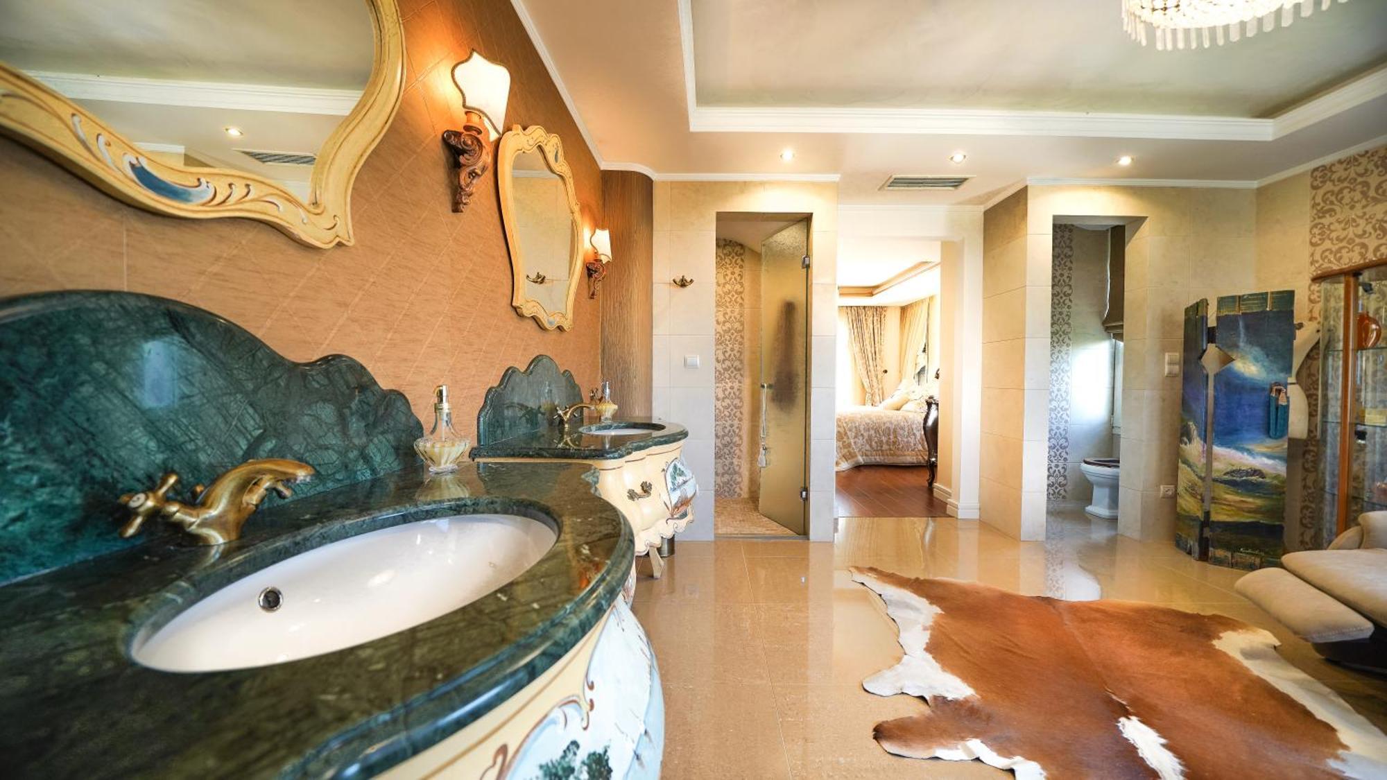 Luxury Villa Allure Dhafnes 외부 사진