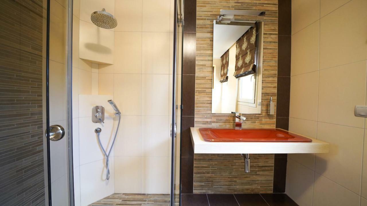 Luxury Villa Allure Dhafnes 외부 사진