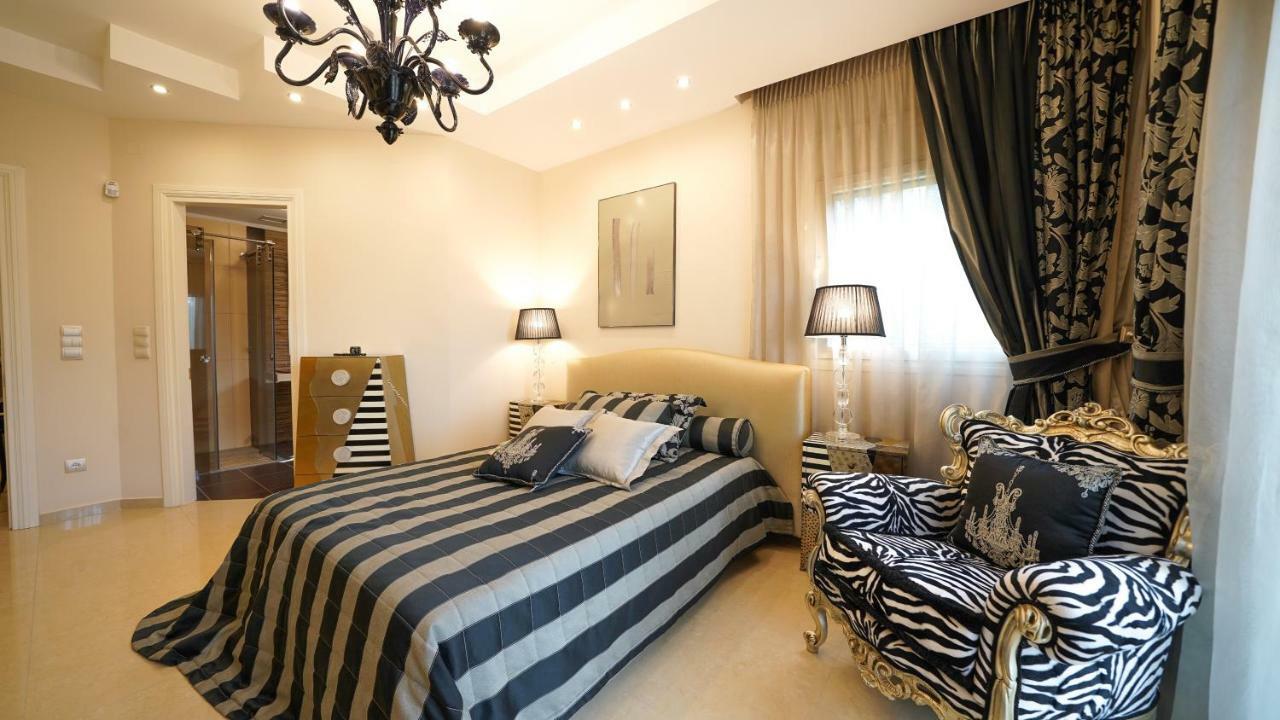 Luxury Villa Allure Dhafnes 외부 사진