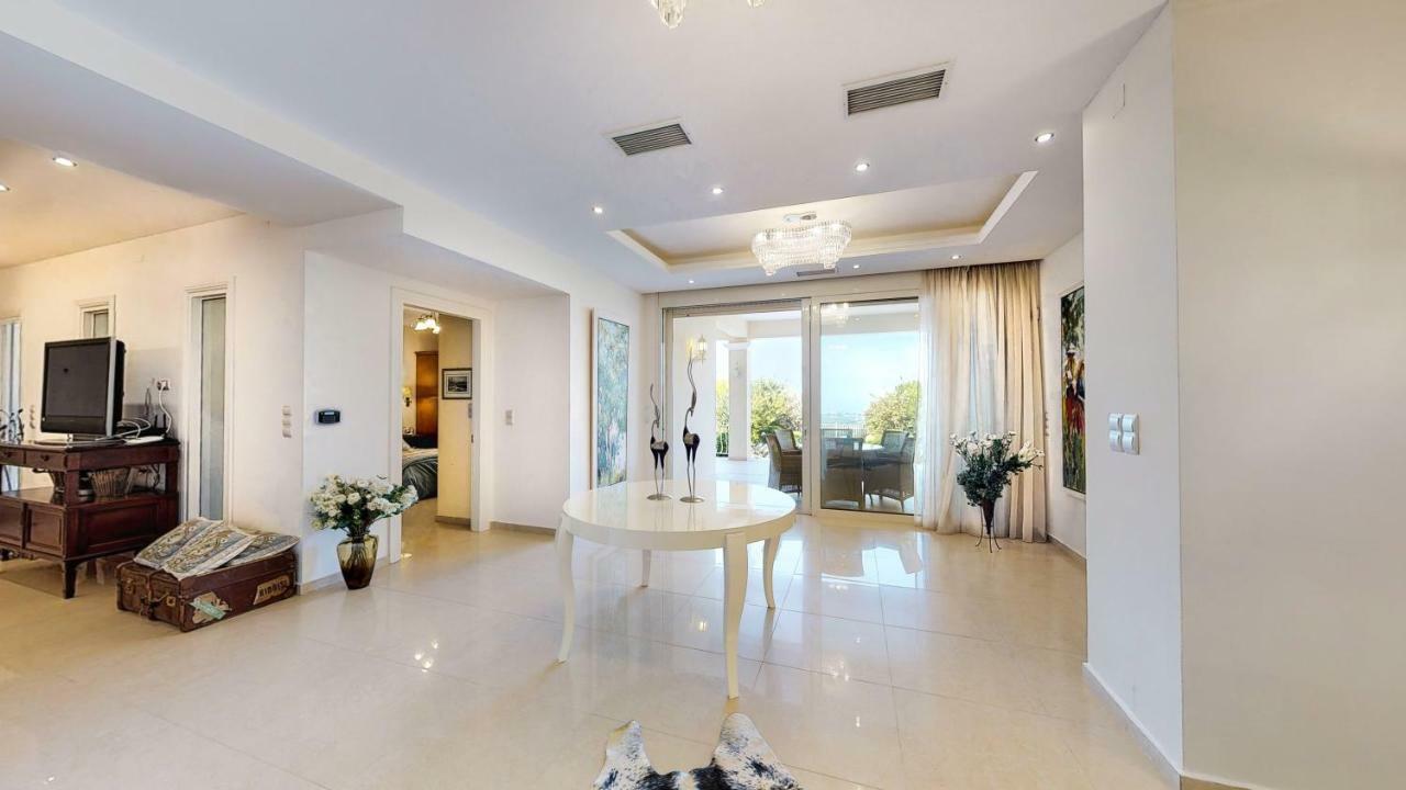 Luxury Villa Allure Dhafnes 외부 사진